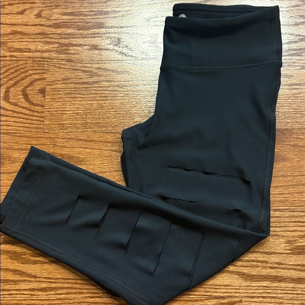 90 degree by flex ripped yoga capri leggings black size med pocket inside waist